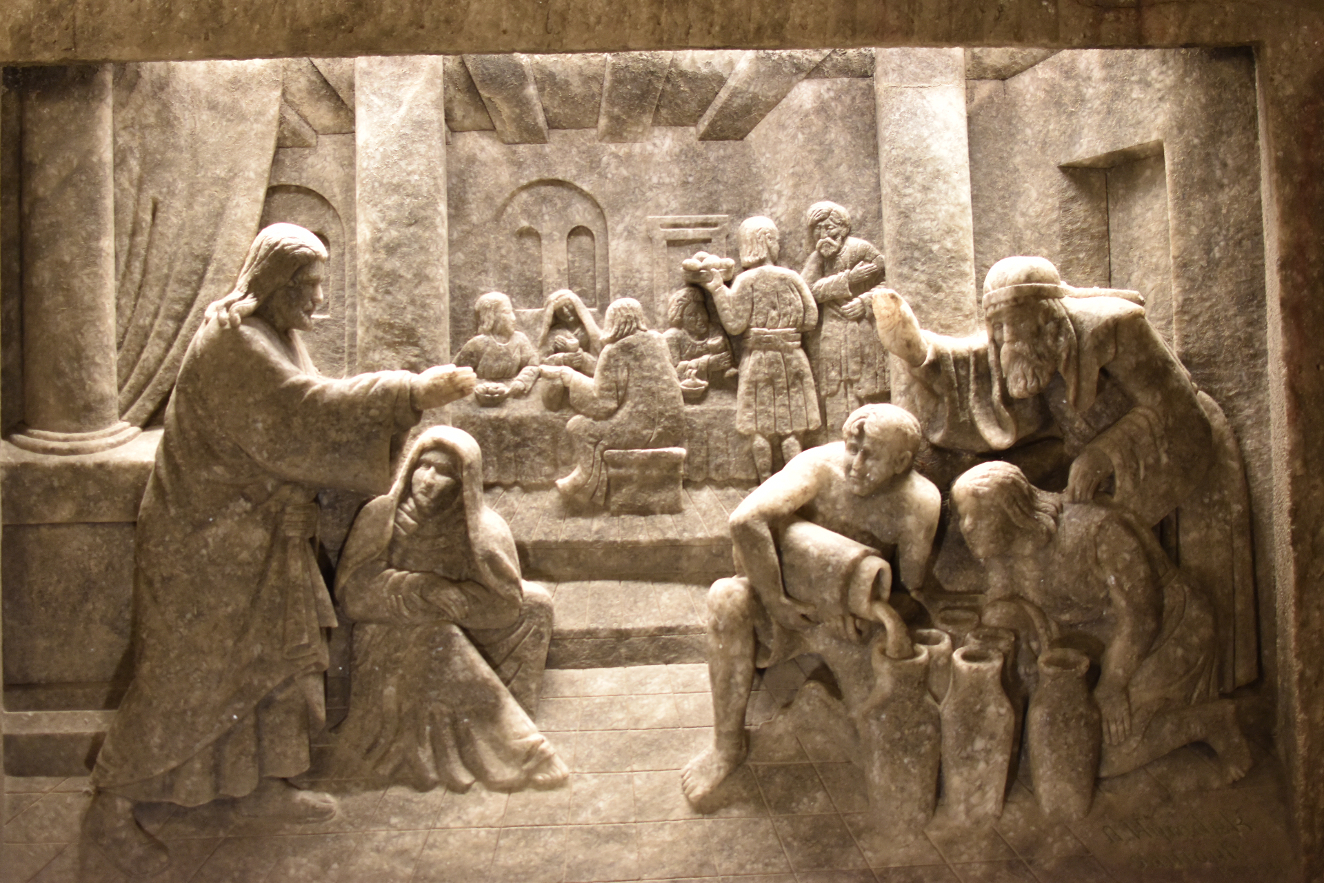 Escultura bíblica em sal na Mina de Sal